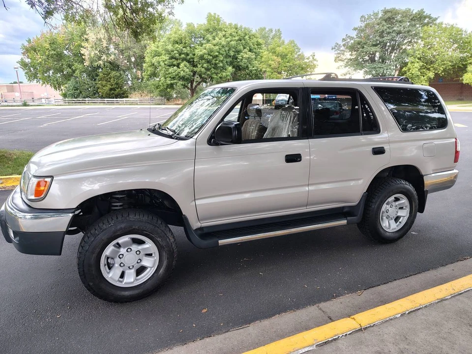 2000 Toyota 4Runner 3rd Gen - Image 4 of 19