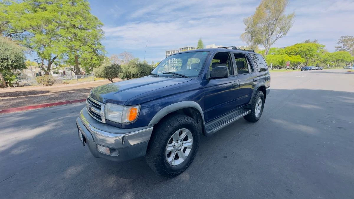 2000 Toyota 4Runner 3rd Gen - Image 3 of 11