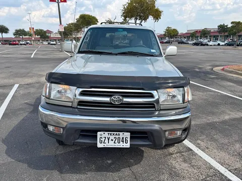 2000 Toyota 4Runner SR5