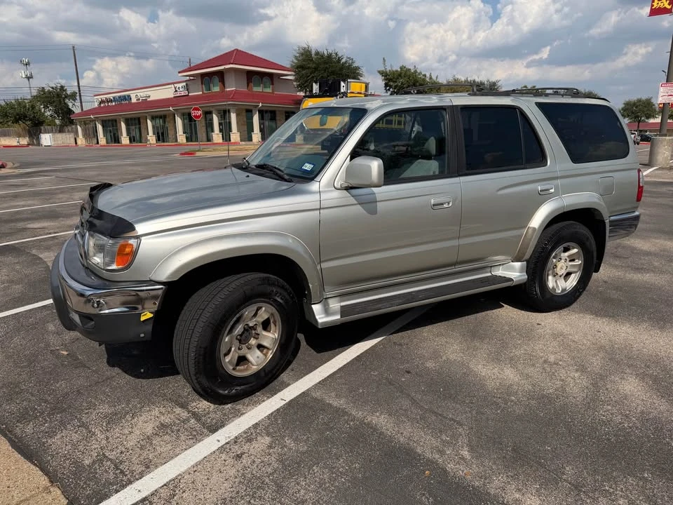 2000 Toyota 4Runner 3rd Gen - Image 2 of 12
