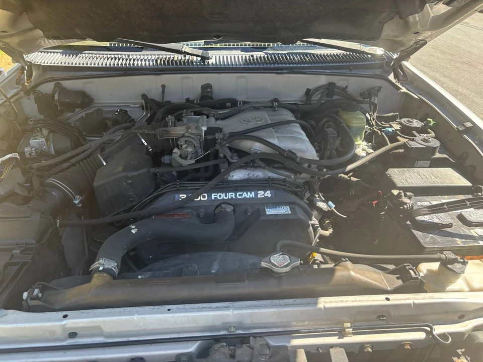 2000 Toyota 4Runner 3rd Gen - Image 9 of 9