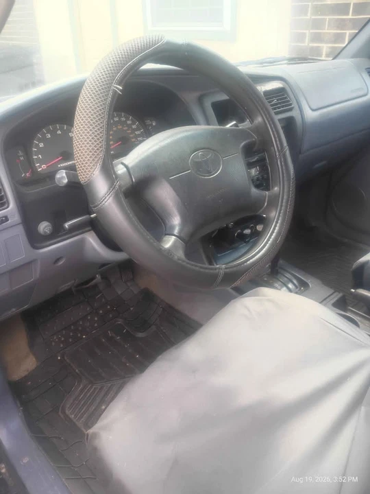 2000 Toyota 4Runner 3rd Gen - Image 6 of 8