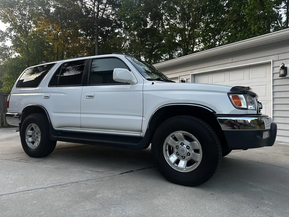 2000 Toyota 4Runner 3rd Gen - Image 9 of 31