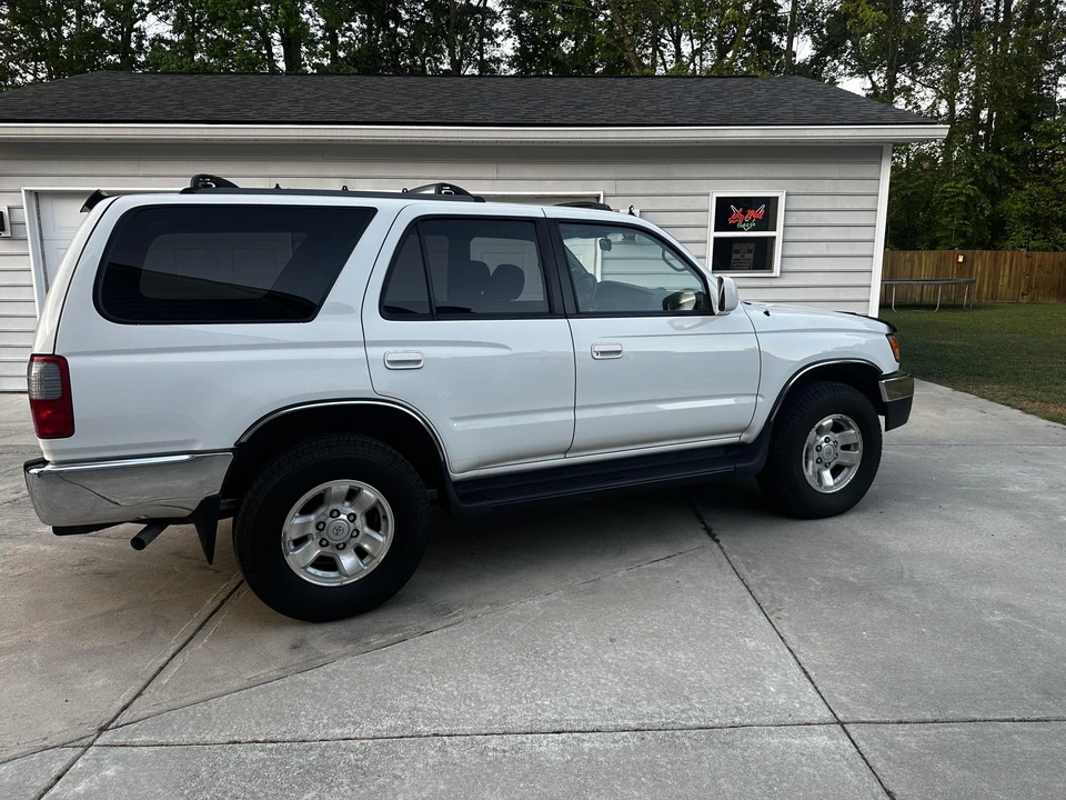 2000 Toyota 4Runner 3rd Gen - Image 11 of 31