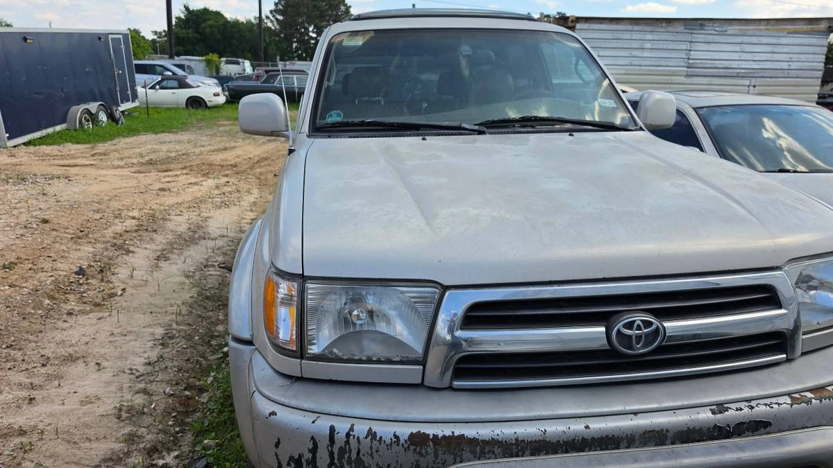 2000 Toyota 4Runner 3rd Gen - Image 10 of 24