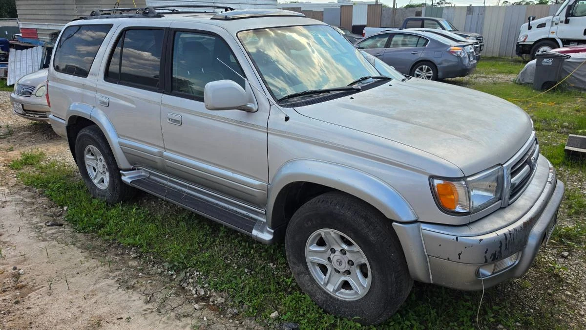 2000 Toyota 4Runner 3rd Gen - Image 12 of 24
