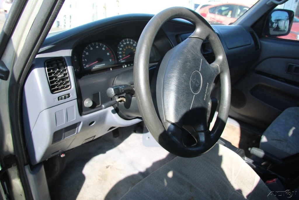 2000 Toyota 4Runner 3rd Gen - Image 13 of 21