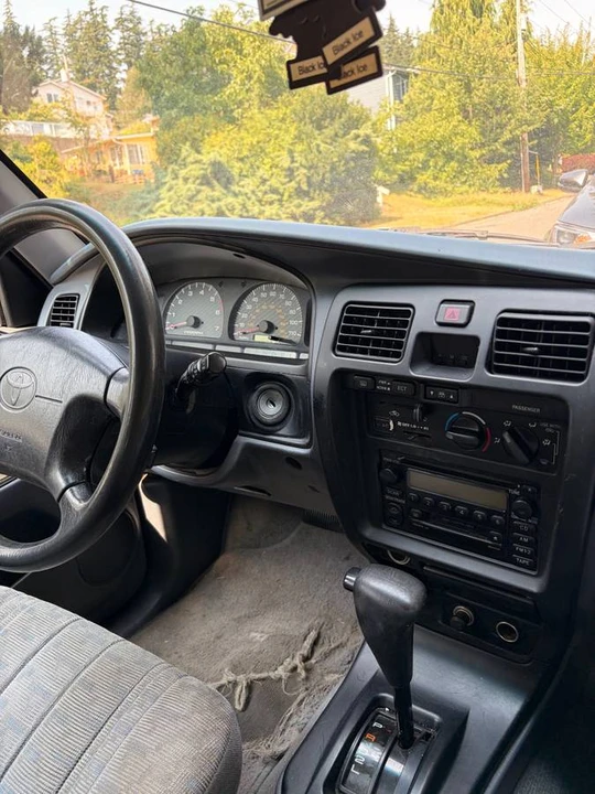 2000 Toyota 4Runner 3rd Gen - Image 10 of 12