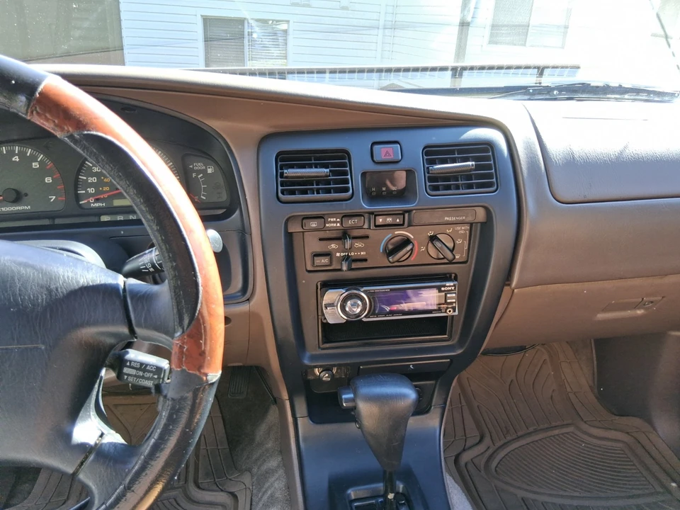 2000 Toyota 4Runner 3rd Gen - Image 4 of 23