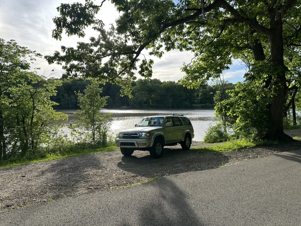 2000 Toyota 4Runner 3rd Gen - Image 2 of 31