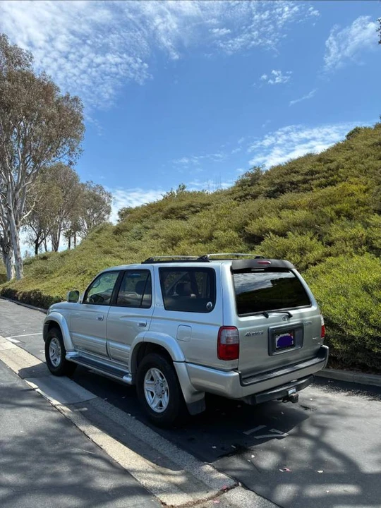 2000 Toyota 4Runner 3rd Gen - Image 2 of 5