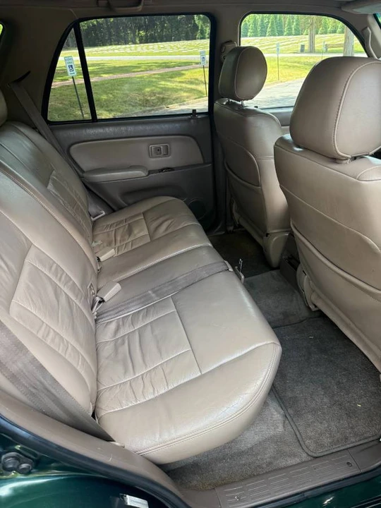 2000 Toyota 4Runner 3rd Gen - Image 11 of 22