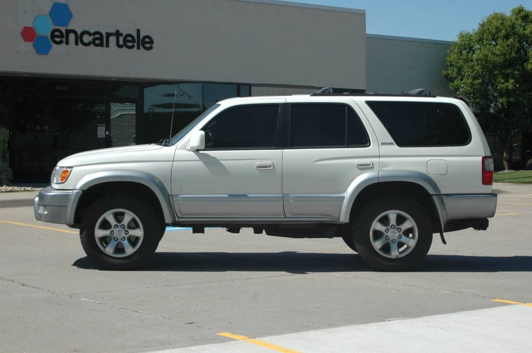 2000 Toyota 4Runner 3rd Gen - Image 4 of 23