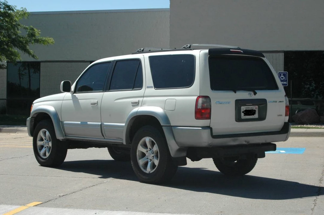 2000 Toyota 4Runner 3rd Gen - Image 5 of 23