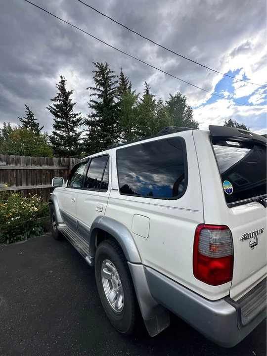 2000 Toyota 4Runner 3rd Gen - Image 3 of 12