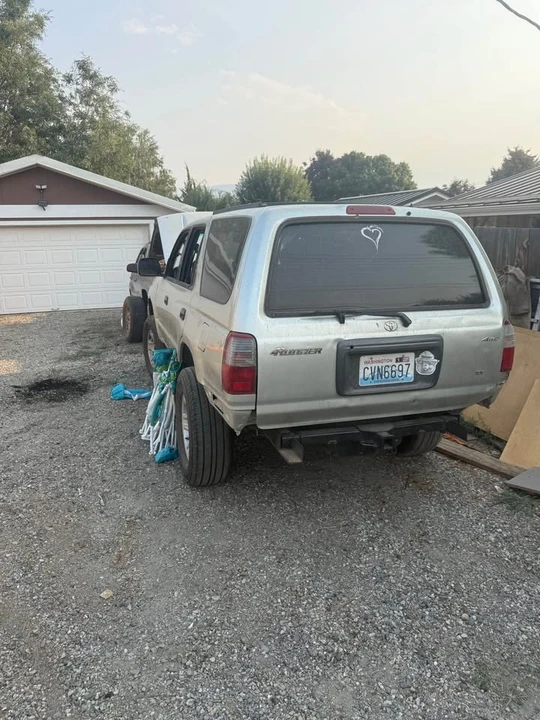 2000 Toyota 4Runner 3rd Gen - Image 5 of 5