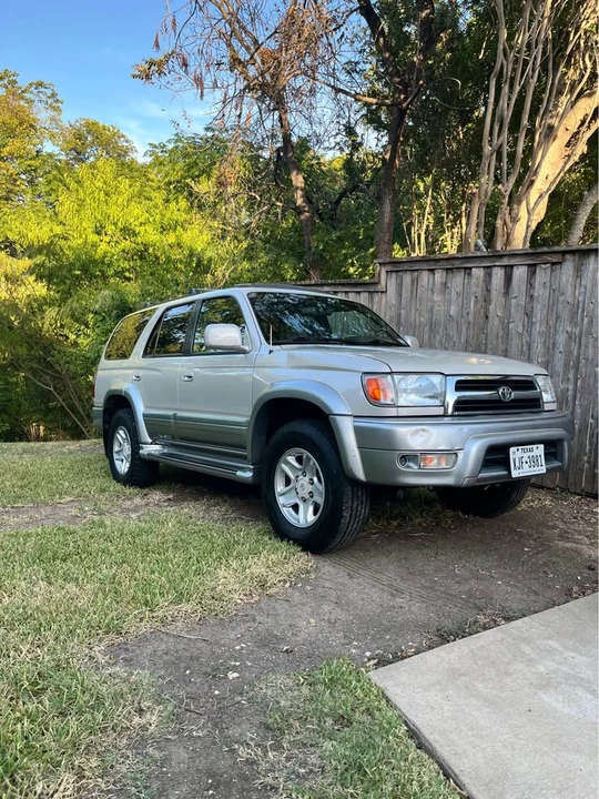2000 Toyota 4Runner 3rd Gen - Image 2 of 2