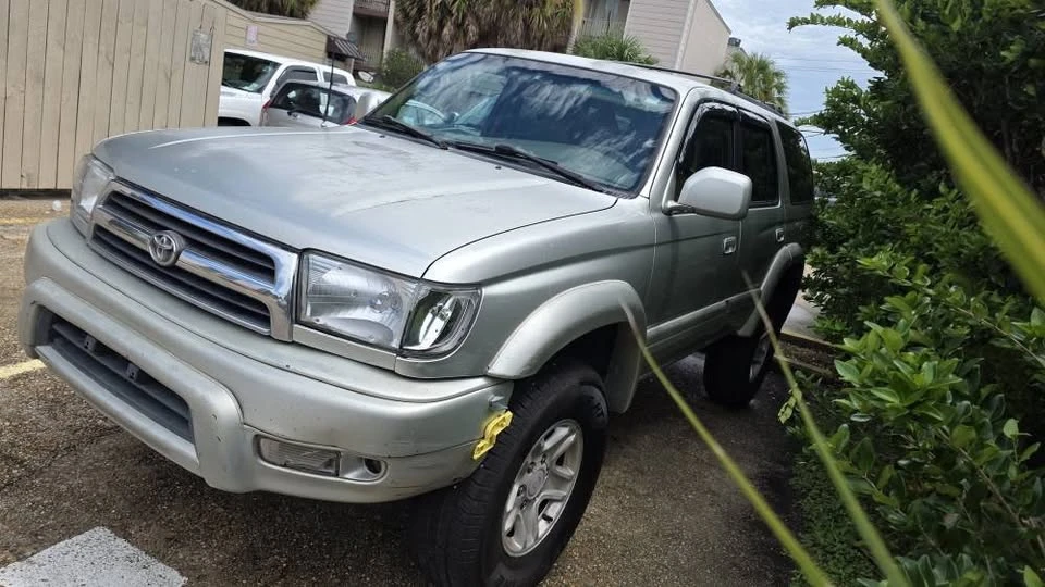 2000 Toyota 4Runner 3rd Gen - Image 2 of 5