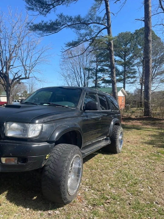 2000 Toyota 4Runner 3rd Gen - Image 2 of 16