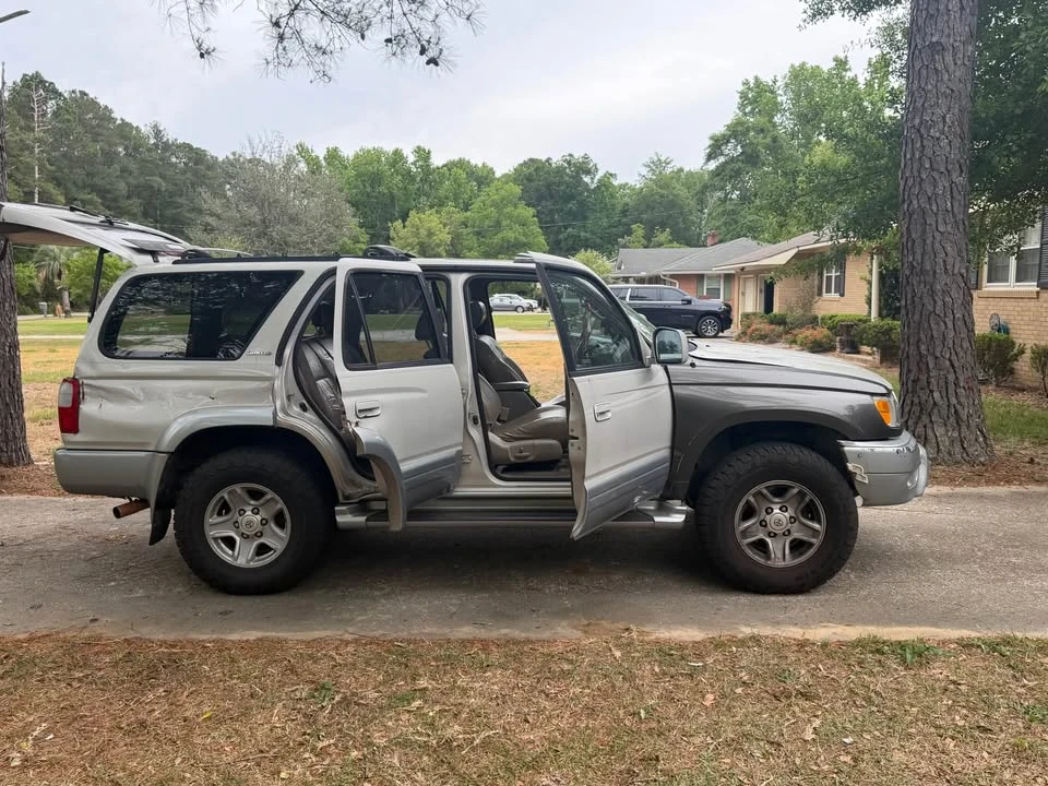 2000 Toyota 4Runner 3rd Gen - Image 2 of 14
