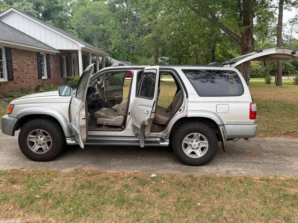 2000 Toyota 4Runner 3rd Gen - Image 3 of 14