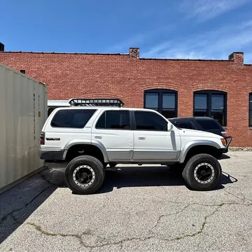 2000 Toyota 4Runner Limited Sport Utility 4D