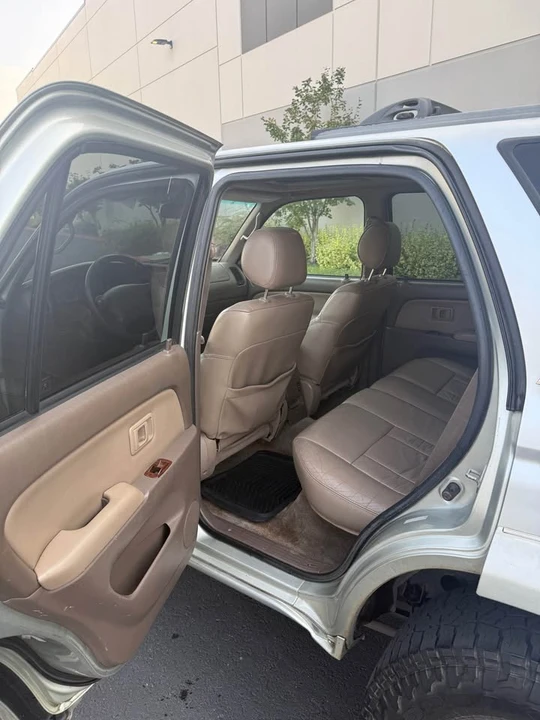 2000 Toyota 4Runner 3rd Gen - Image 9 of 16