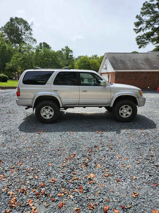 2000 Toyota 4Runner 3rd Gen - Image 3 of 16