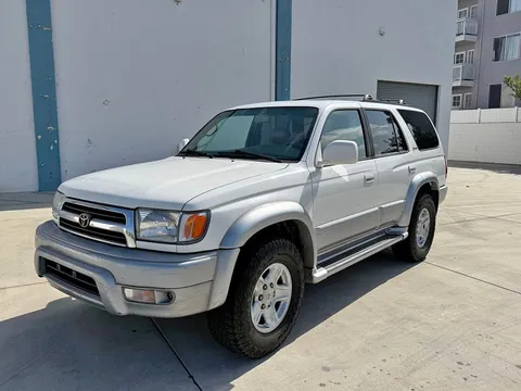 2000 Toyota 4Runner Limited Sport Utility 4D