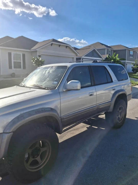 2000 Toyota 4Runner 3rd Gen - Image 2 of 6