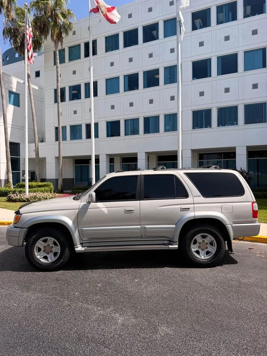 2000 Toyota 4Runner 3rd Gen - Image 2 of 20