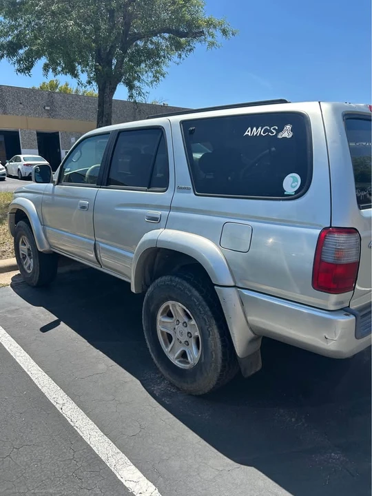 2000 Toyota 4Runner 3rd Gen - Image 2 of 5