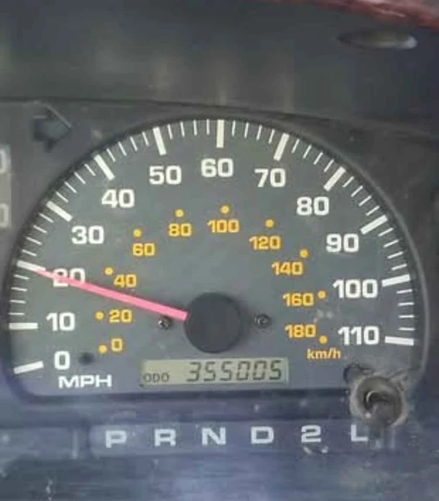 2000 Toyota 4Runner 3rd Gen - Image 2 of 5