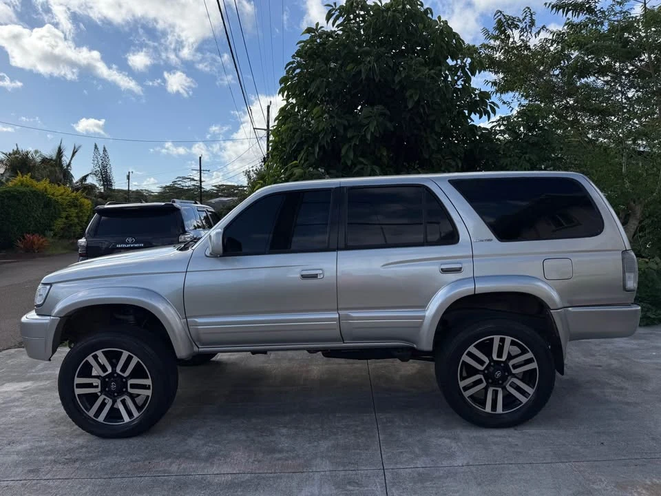 2000 Toyota 4Runner 3rd Gen - Image 2 of 4