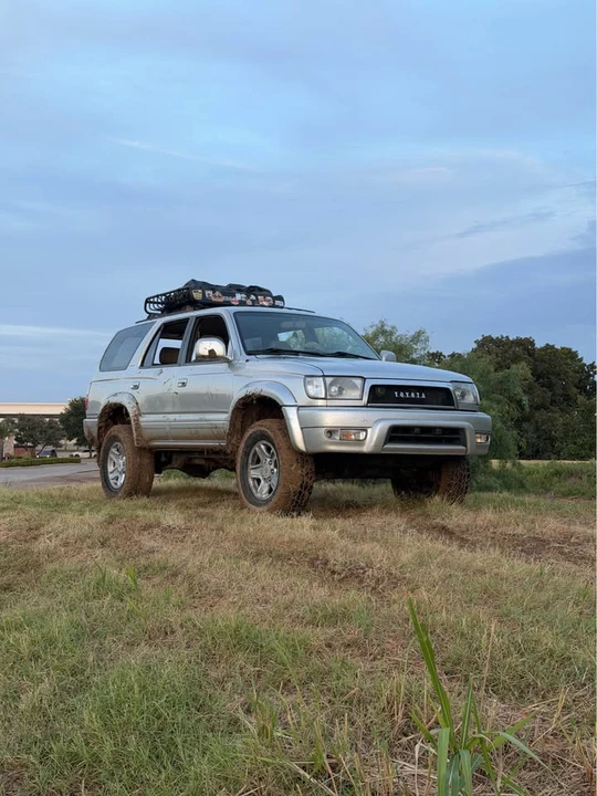 2000 Toyota 4Runner 3rd Gen - Image 2 of 7
