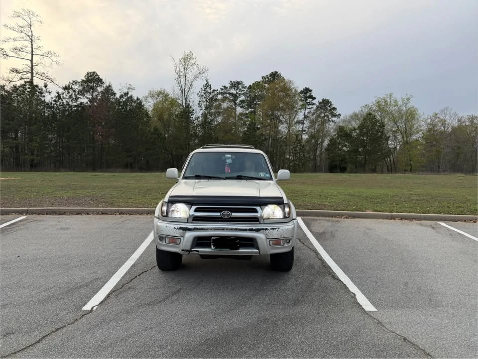 2000 Toyota 4Runner 3rd Gen - Image 2 of 10