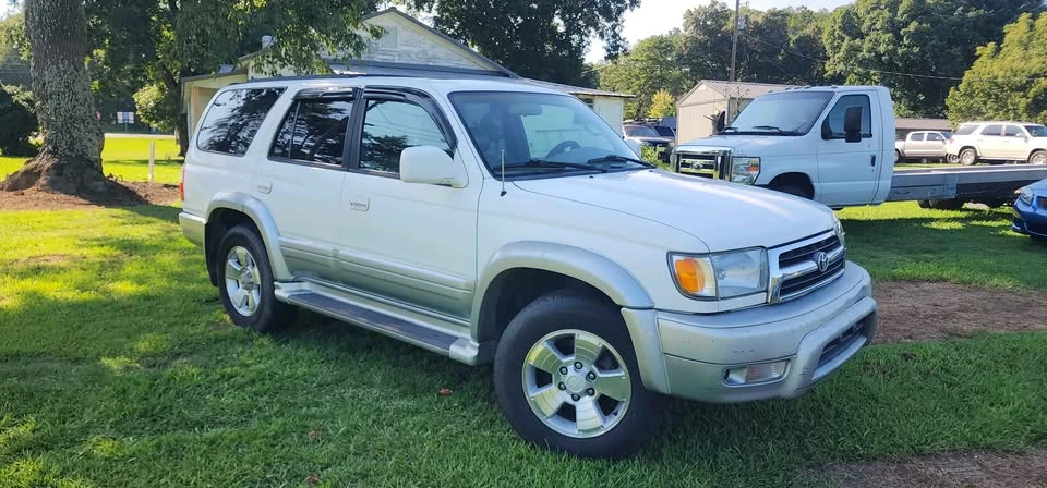 2000 Toyota 4Runner 3rd Gen - Image 2 of 5