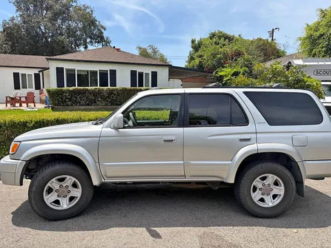 2000 Toyota 4Runner Limited Sport Utility 4D