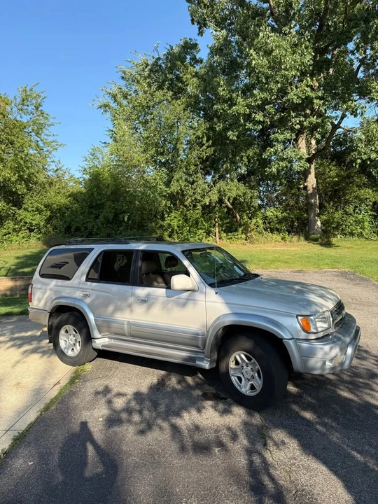 2000 Toyota 4Runner 3rd Gen - Image 3 of 12