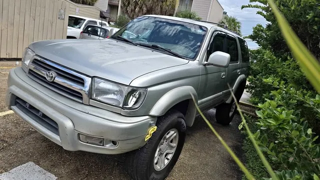 2000 Toyota 4Runner Limited Sport Utility 4D