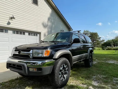 2000 Toyota 4Runner Limited Sport Utility 4D