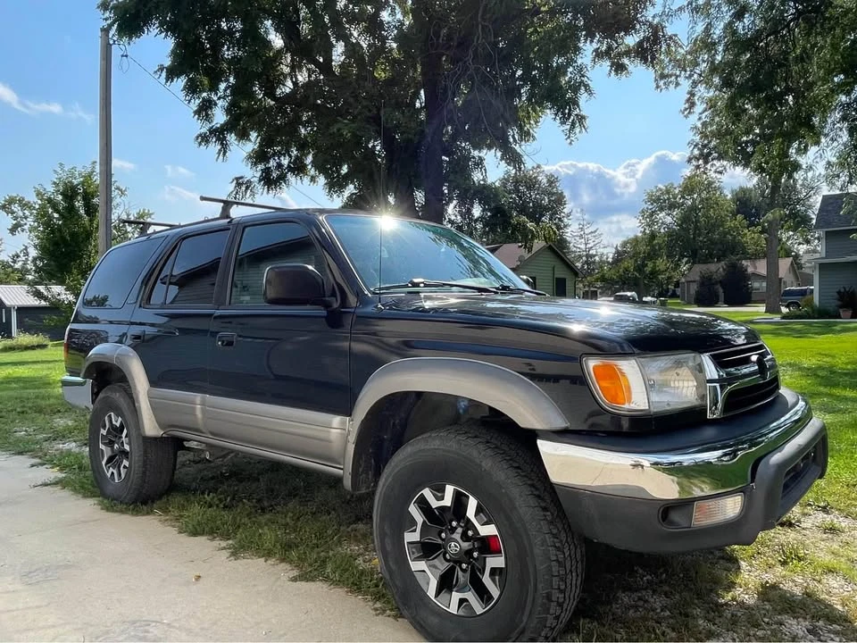 2000 Toyota 4Runner 3rd Gen - Image 3 of 20