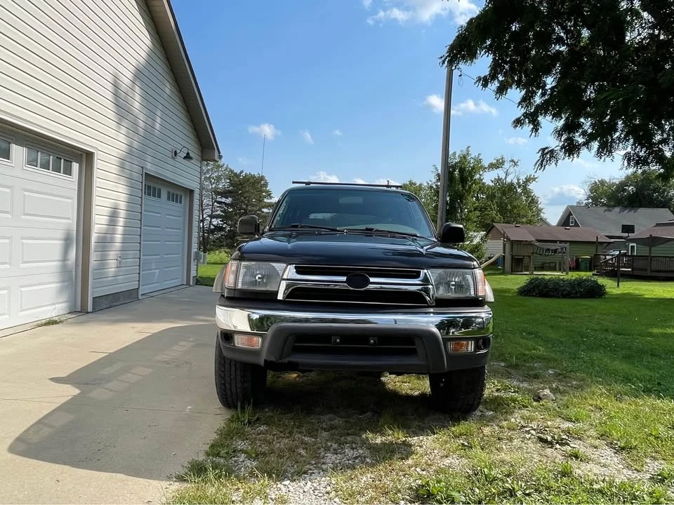 2000 Toyota 4Runner 3rd Gen - Image 2 of 20