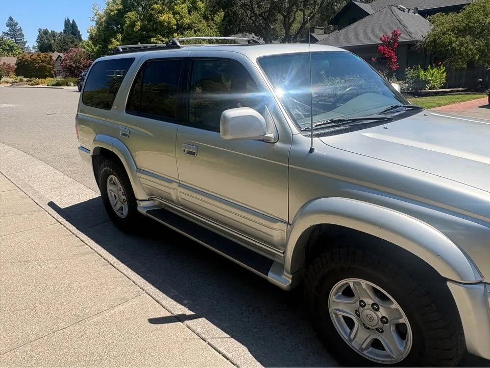 2000 Toyota 4Runner 3rd Gen - Image 3 of 12