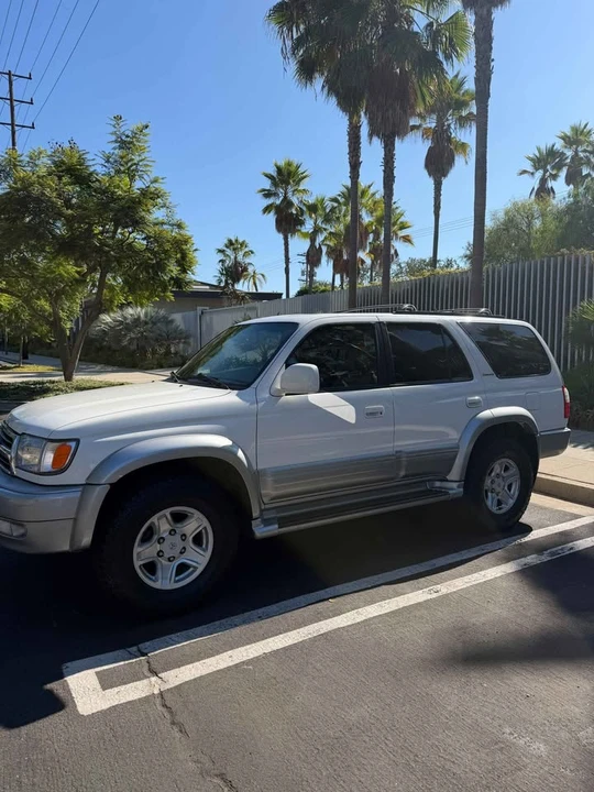 2000 Toyota 4Runner 3rd Gen - Image 2 of 15