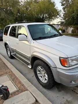 2000 Toyota 4Runner Limited Sport Utility 4D