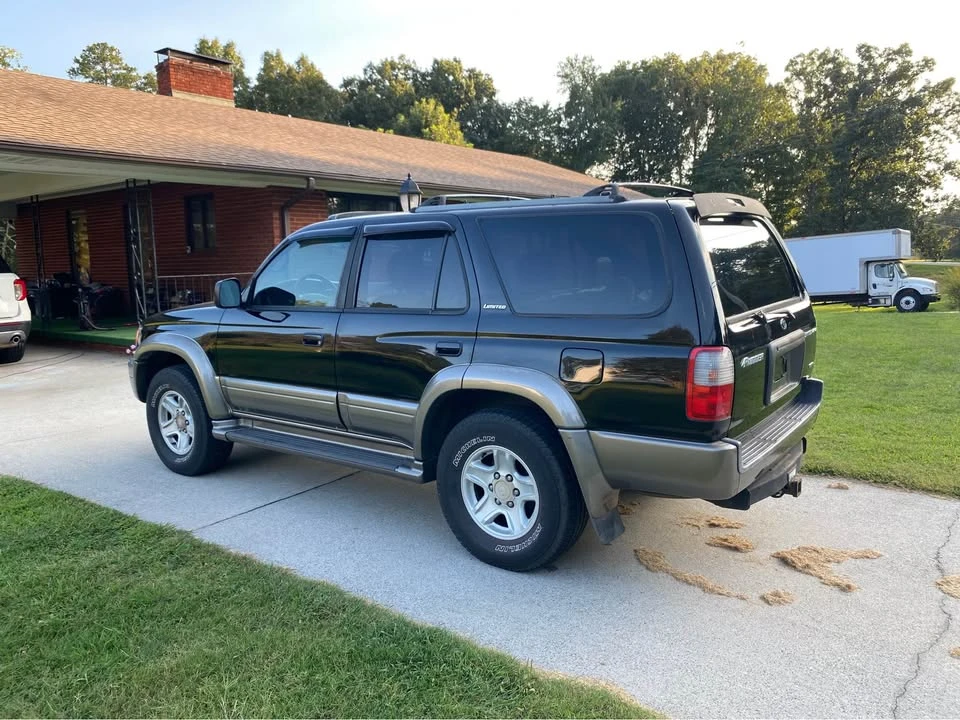 2000 Toyota 4Runner 3rd Gen - Image 3 of 10