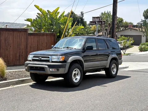 2000 Toyota 4Runner Limited Sport Utility 4D