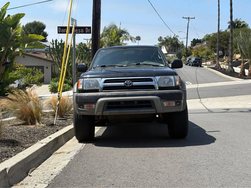 2000 Toyota 4Runner 3rd Gen - Image 3 of 9