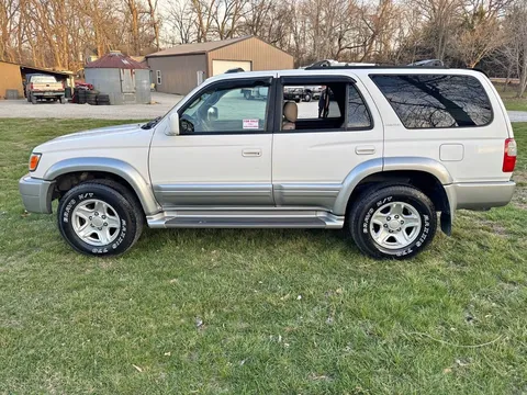 2000 Toyota 4Runner Limited Sport Utility 4D